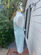 Porcelain Stripes Apron | traditional tie style