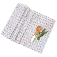 Mountain Thistle Table Runner in Faded Rose