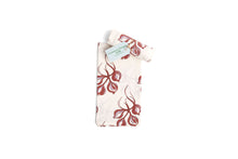 Shallots Kitchen Towel in Faded Rose